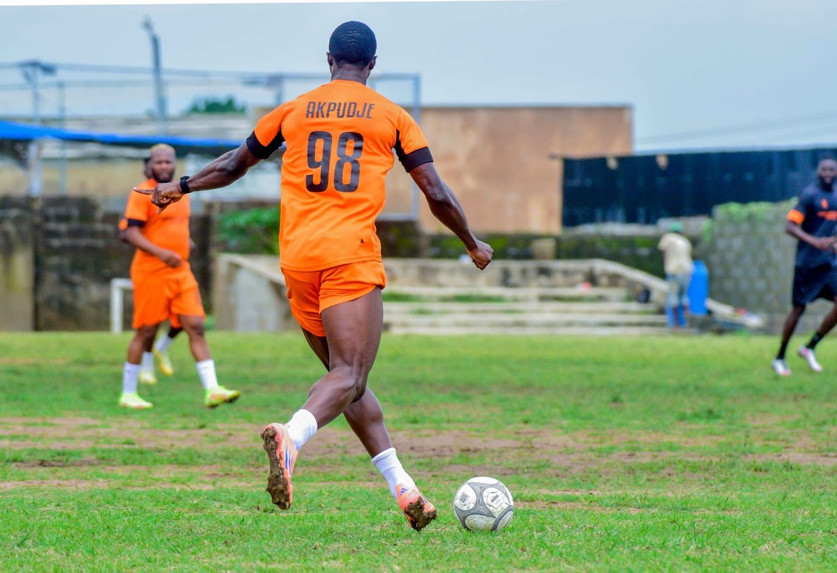 Pro Footballers United – Match Action
