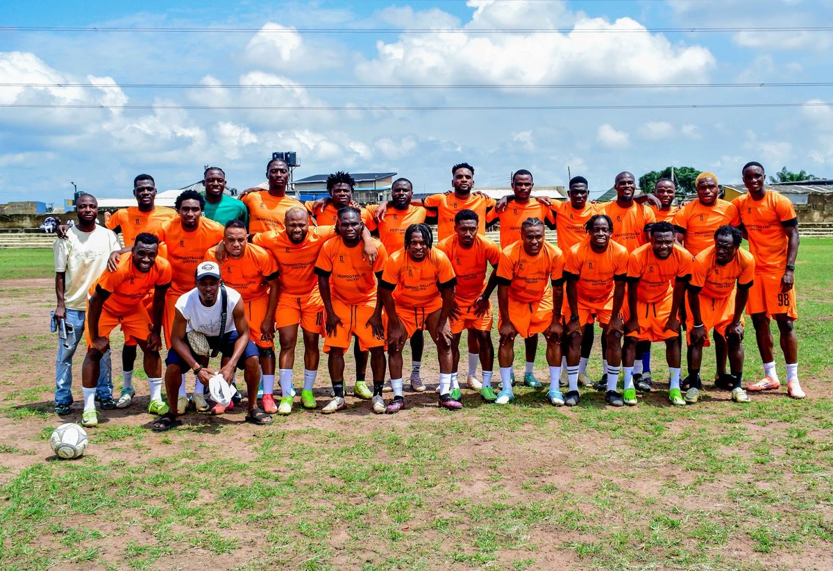 Pro Footballers United – Team Photo